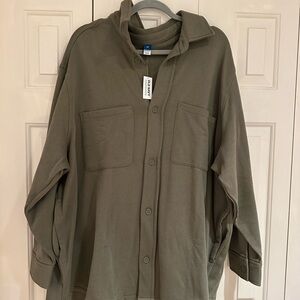 Hunter green thick button down shirt